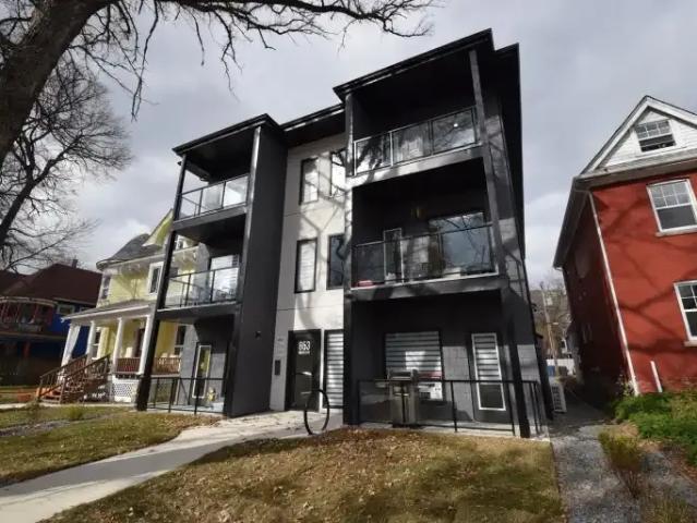 2 Bedroom Apartment Winnipeg MB 105923543