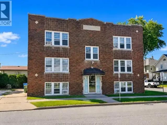 2 Bedroom Apartment Windsor ON 104507021