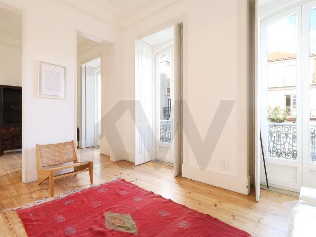 2 bedroom apartment with 175m² | Príncipe Real – Rua Dom Pedro V