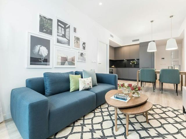 2 Bedroom Apartment with Communal Rooftop Terrace in Eixample, Barcelona Amsterdam Apartments for Rent