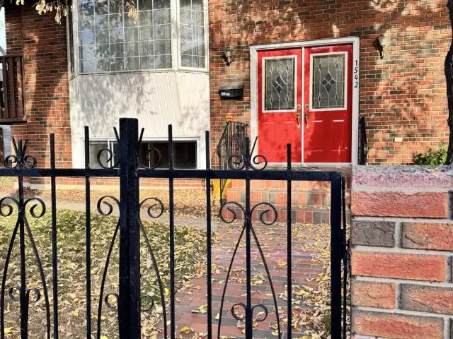 2 Bedroom Apartment with Character