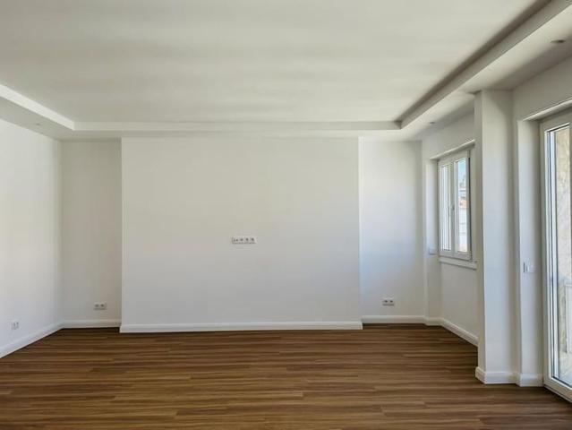 2 Bedroom Apartment with a view, Estrela, Lisboa