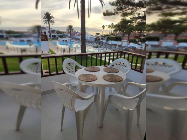 2 bedroom apartment with balcony and pool access for rent in San Bartolomé de Tirajana
