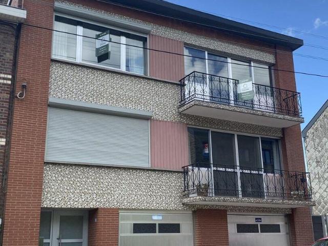 2 bedroom apartment with garage – Available January 2027