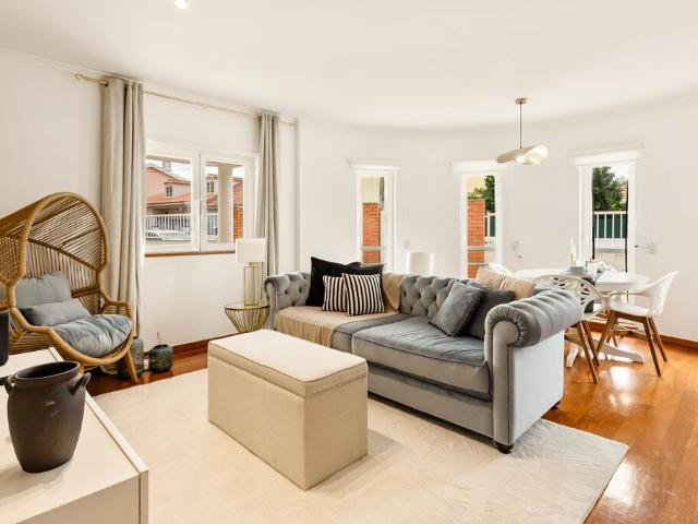 2 Bedroom Apartment with garden, Alvide, Cascais