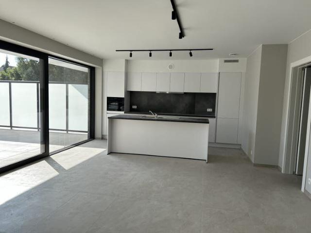 2 bedroom apartment with garden, EPC A