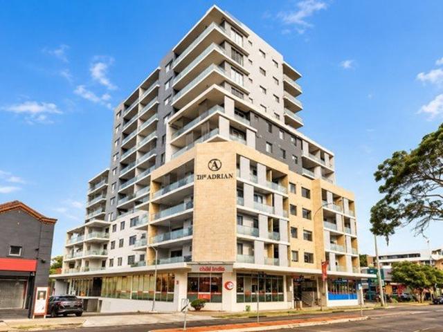 2 Bedroom Apartment with extra Study Area