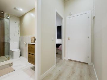 2 bedroom apartment, with outdoor area