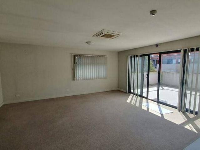2 Bedroom Apartment with large terrace
