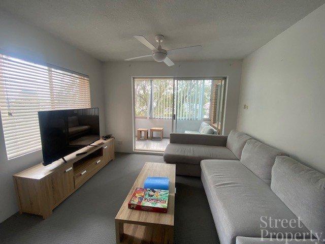2 BEDROOM APARTMENT WITH LEAFY OUTLOOK