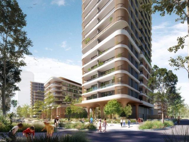 2 Bedroom Apartment with South East Aspect over Foreshore Park & River with Double Parking