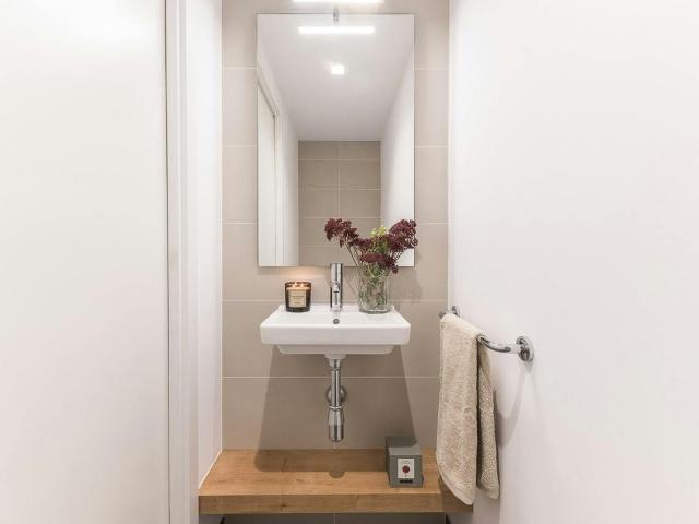 2 Bedroom Apartment with Rooftop Terrace in Les Corts, Barcelona Amsterdam Apartments for Rent