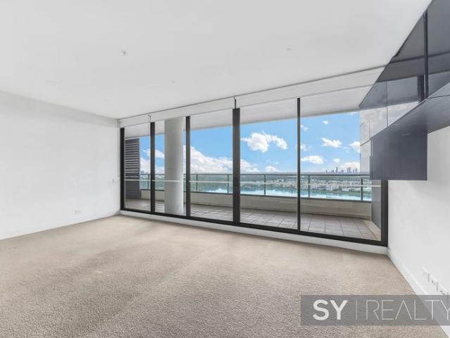 2 bedroom apartment with WATERVIEW in heart of Rhodes
