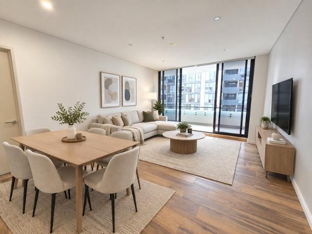 2 Bedroom Apartment with Tandem Parking