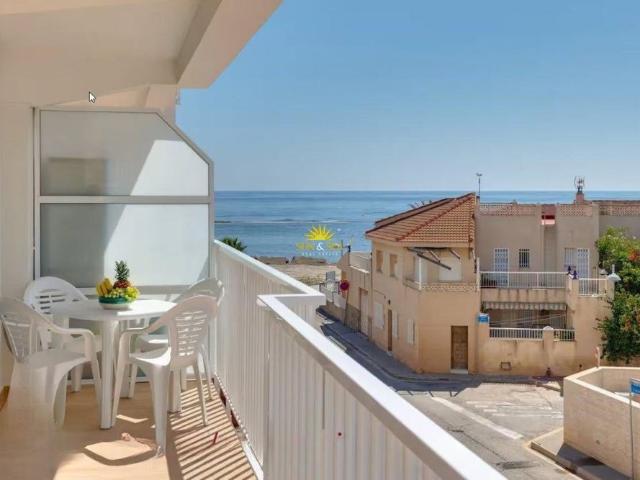 2 BEDROOM APARTMENT WITH TERRACE AND SEA VIEWS IN EL MOJÓN