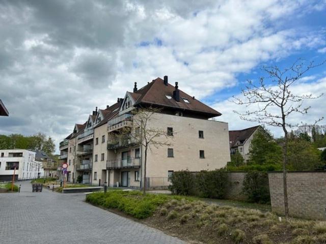 2 bedroom apartment with terrace in the centre of Overijse