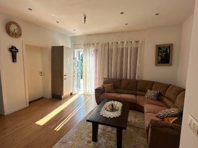 2 bedroom apartment with terrace in Beersel