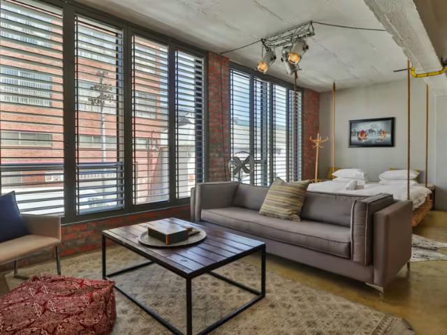 2 Bedroom Apartment Woodstock Woodstock 105819746
