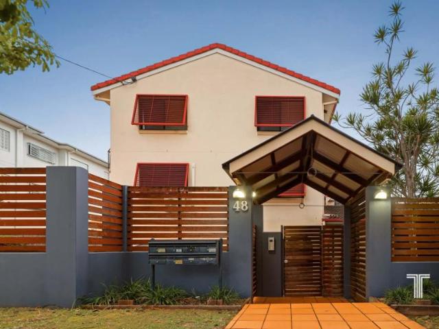 2 Bedroom Apartment Wooloowin QLD 104403152