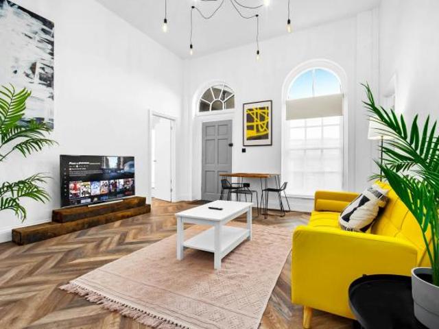 2 Bedroom Apartment Wolverhampton Wolverhampton LS87735722