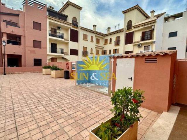 2 BEDROOM APARTMENT 150 METRES FROM THE BEACH IN TORREVIEJA