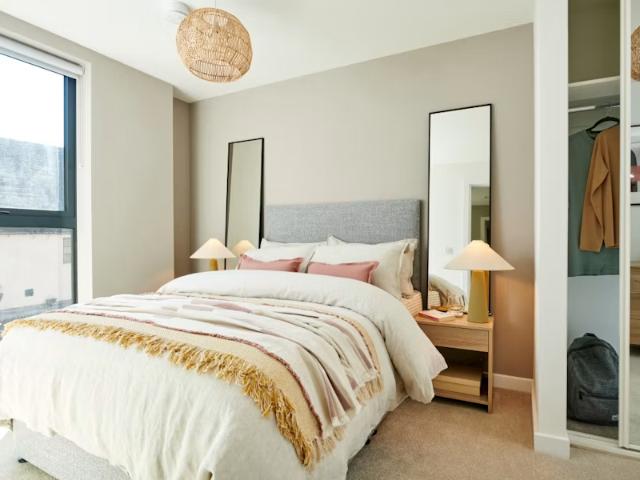 2 bedroom apartment