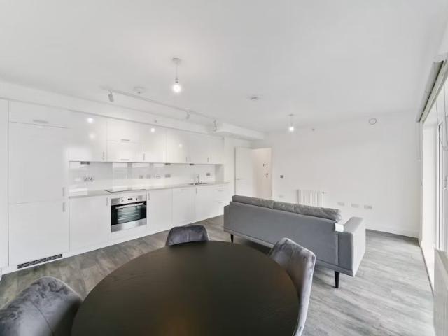 2 bedroom apartment