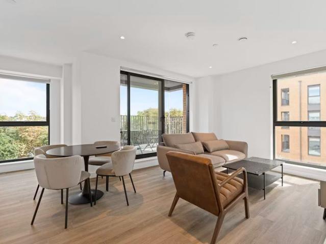 2 bedroom apartment
