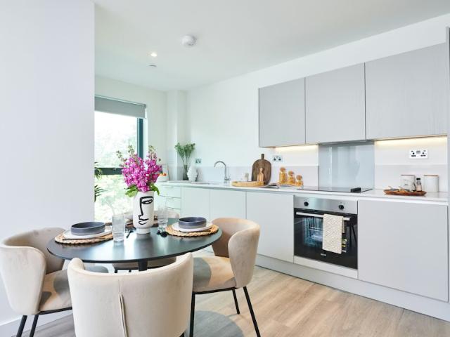 2 bedroom apartment