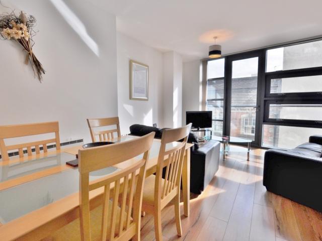 2 Bedroom Apartment
