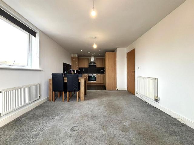 2 bedroom apartment