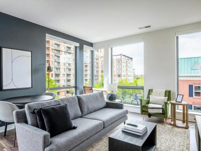2 bedroom, Arlington Arlington 22201 LS104973518