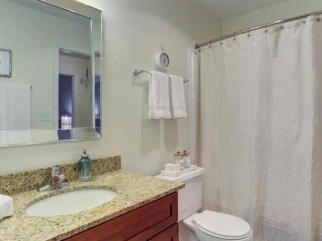 2 bedroom, Arlington Heights IL 60004 105665465
