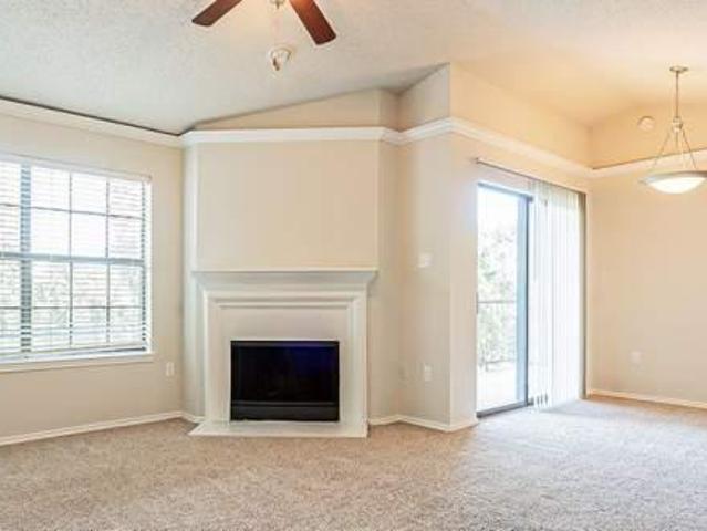 2 bedroom, Arlington TX 76006 105855500