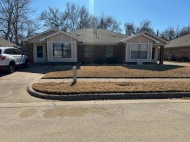 2 bedroom, Arlington TX 76017 105780273