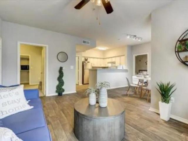 2 bedroom, Arlington TX 76017 106018772