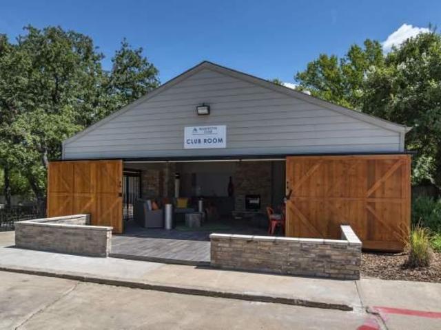 2 bedroom, Arlington TX 76010 105853135