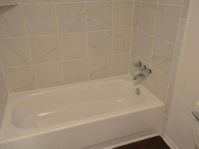 2 bedroom, Arlington TX 76013 95679792