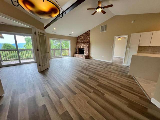 2 bedroom, Asheville NC 28801 106214232