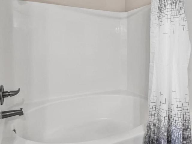 2 bedroom, Asheville NC 28803 LS104815289