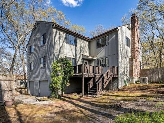 2 bedroom, Ashland MA 01721 105415023