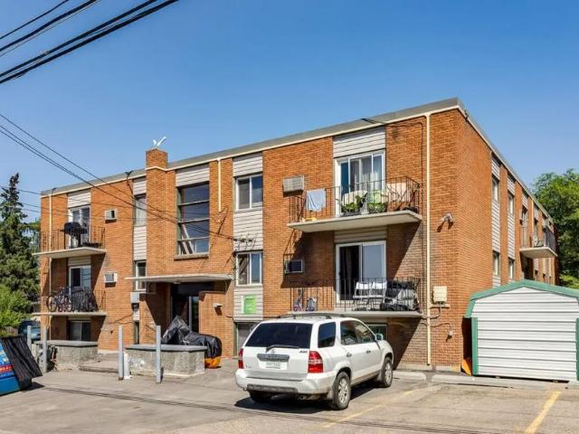 2 Bedroom at Geneva Apartments