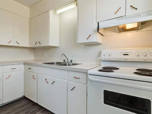 2 Bedroom at Dickson Apartments