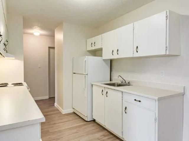 2 Bedroom at Eastgate Manor