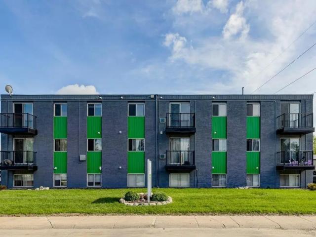 2 Bedroom at Erica Louise Manor