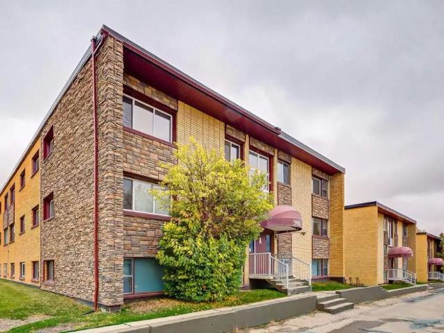 2 Bedroom at Hillside