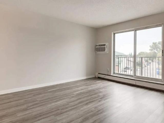 2 Bedroom at Hillview Apartments