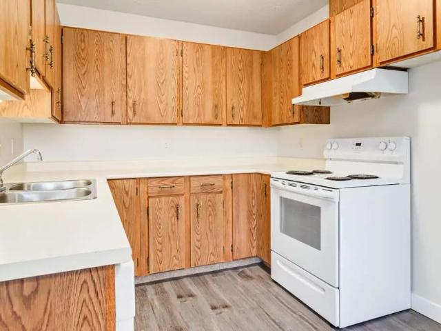 2 Bedroom at Swan Court