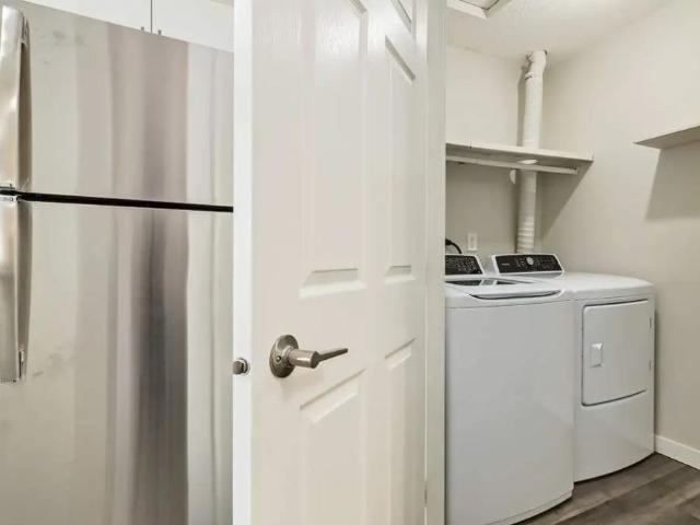 2 Bedroom at Poplar Grove