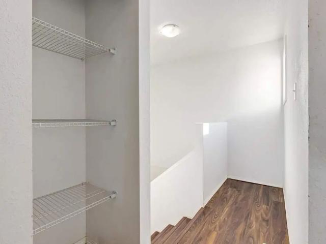 2 Bedroom at Queen&apos s Way Court